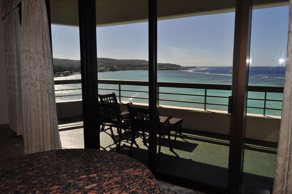 Alupang Beach Tower Tamuning Kültér fotó