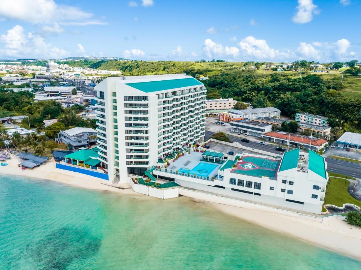 Alupang Beach Tower Tamuning Kültér fotó
